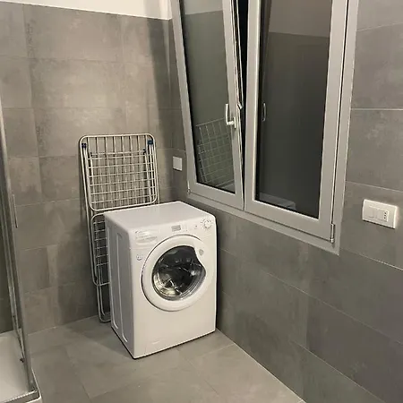 Eucalyptus-san Remo-free Parking *